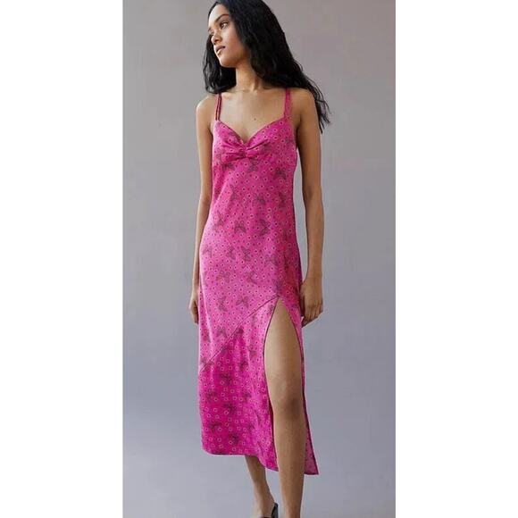 Urban Outfitters Samira Fuschia Butterfly Midi Satin Slip Dress Women’s Large - Picture 1 of 11